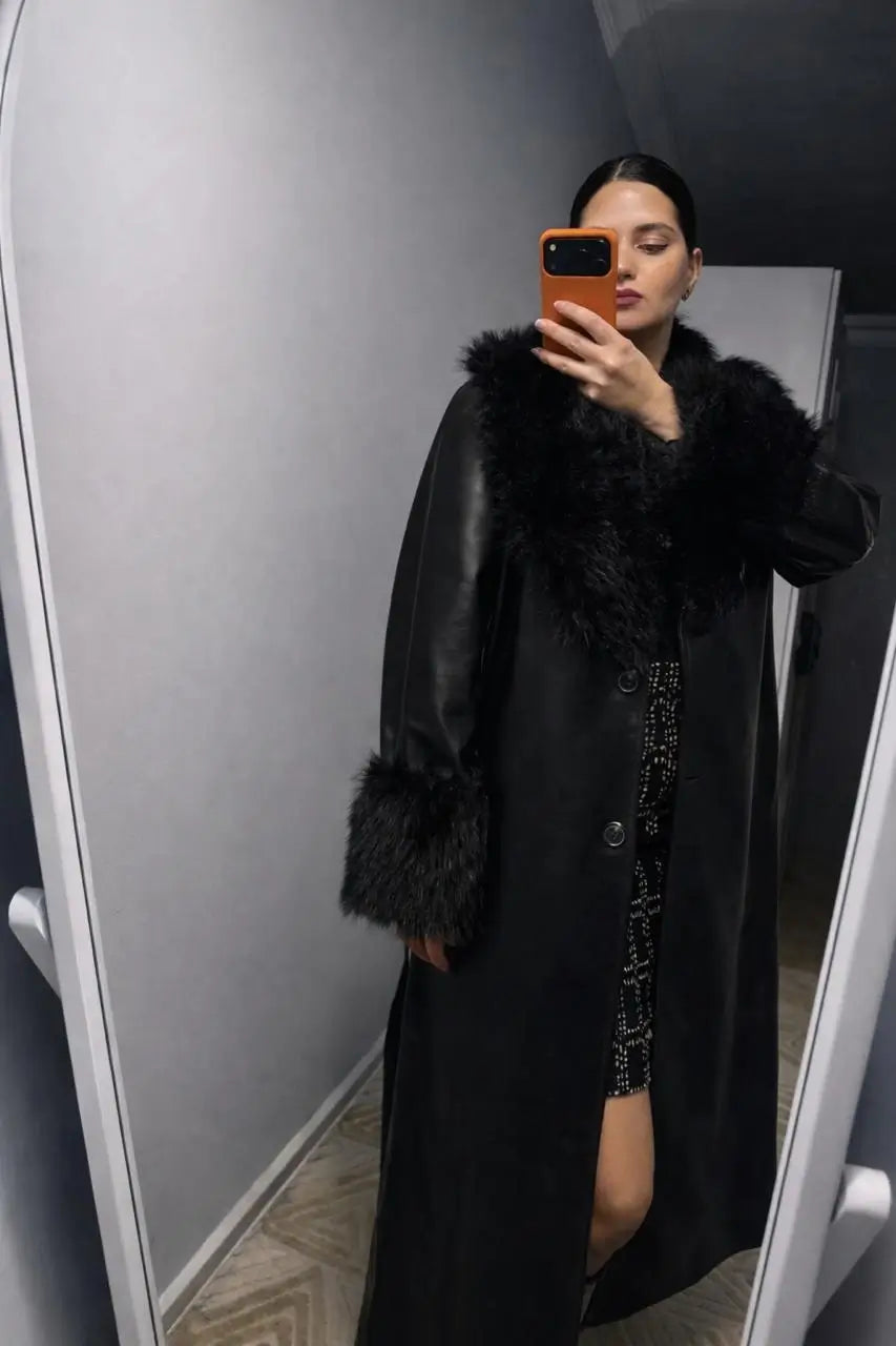 Leather elegance coat